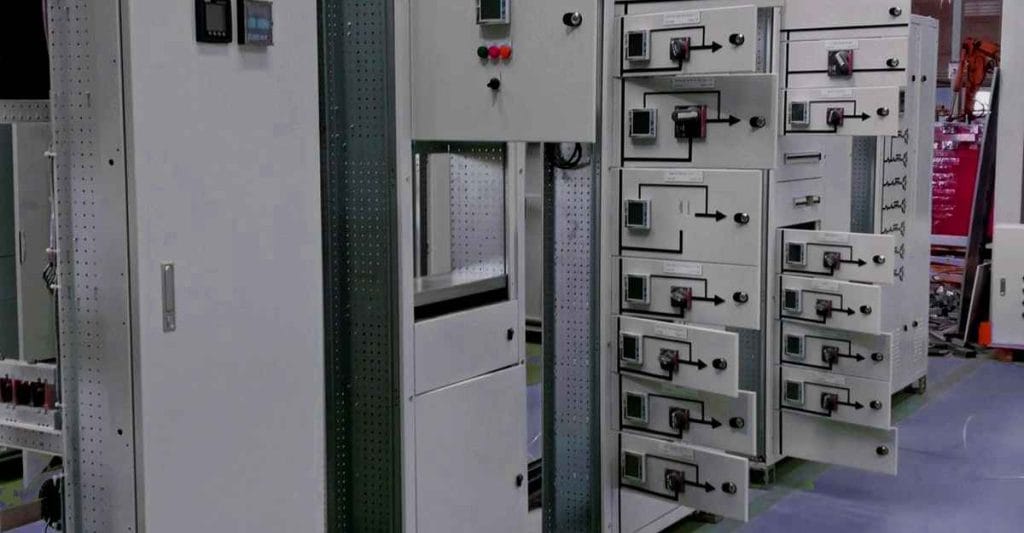 Mekanik ve Elektrik Tesisat ve Taahhüt İşleri 13 Trafo ve Orta Gerilim Hücreleri