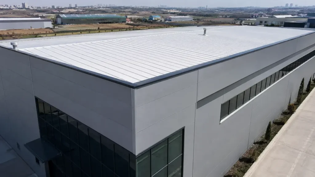 Endüstriyel bina ısı yalıtımı sandviç panel çatı uygulaması